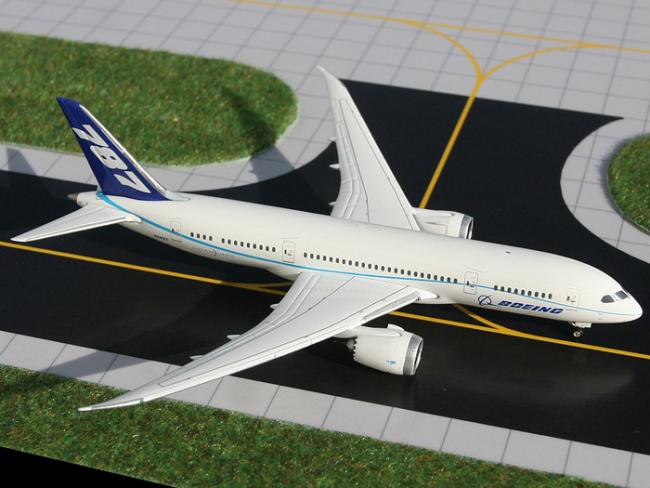 GJBOE980.jpg