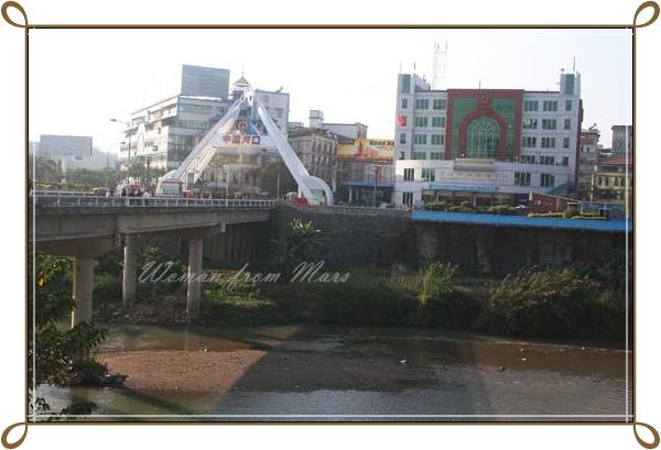 r-sapa050.jpg