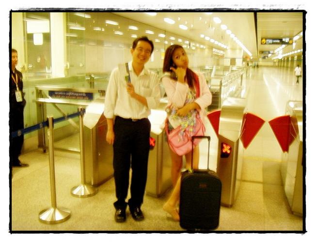 SDC17120frame1.jpg