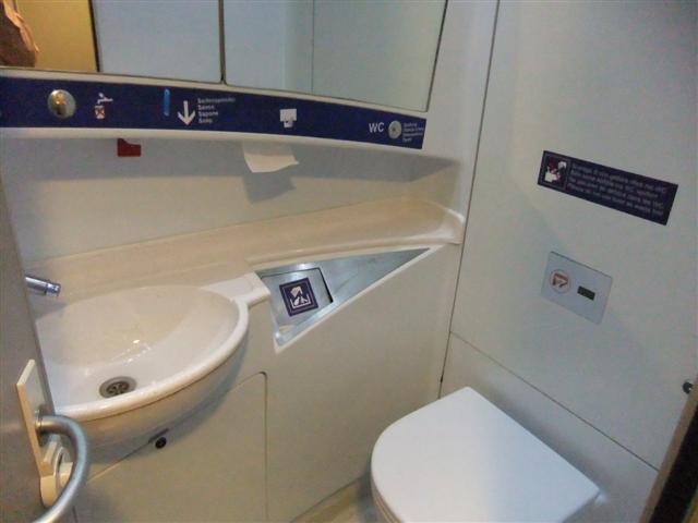 DSCF2480 (Small).JPG