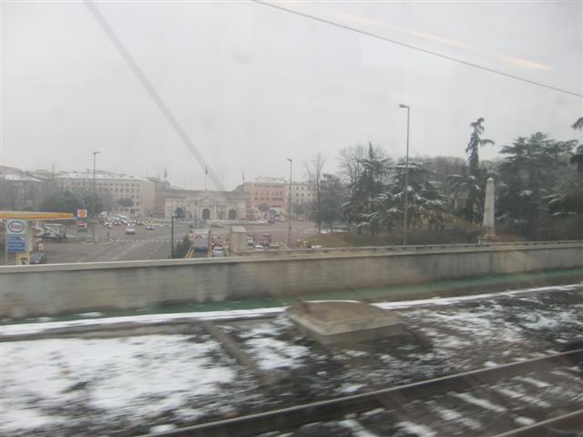 DSCF2557 (Small).JPG