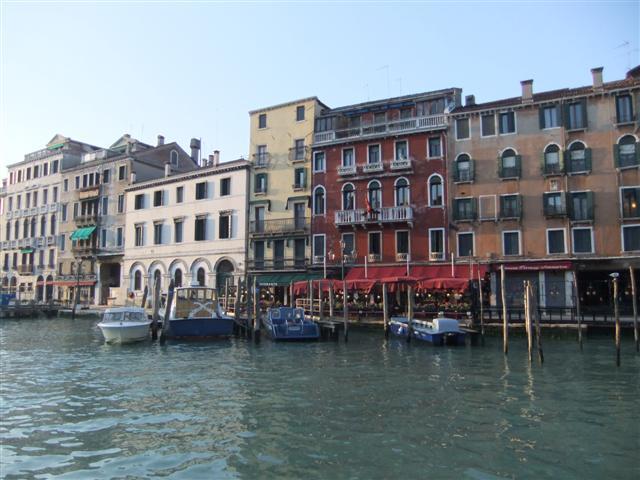 DSCF2677 (Small).JPG