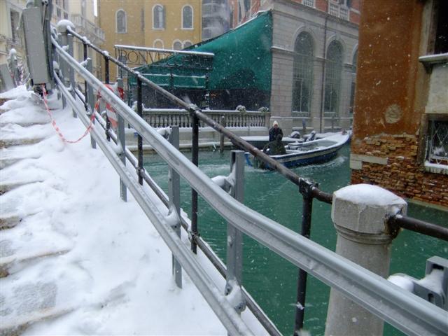 DSCF3460 (Small).JPG