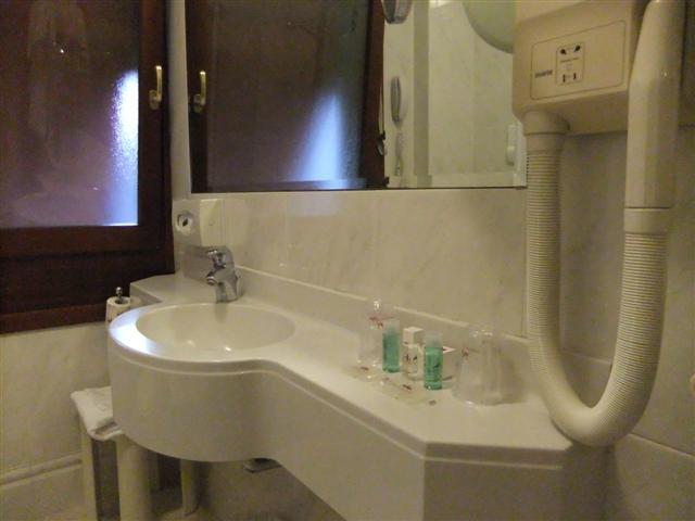 DSCF2773 (Small).JPG