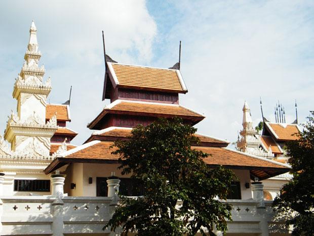 E10142517-2.jpg