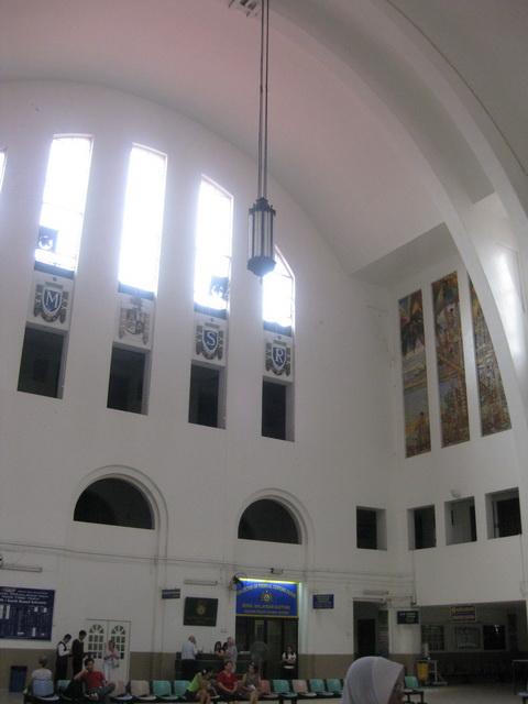 E8213393-19.jpg