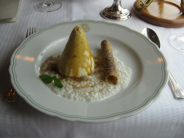 E8214170-56.jpg