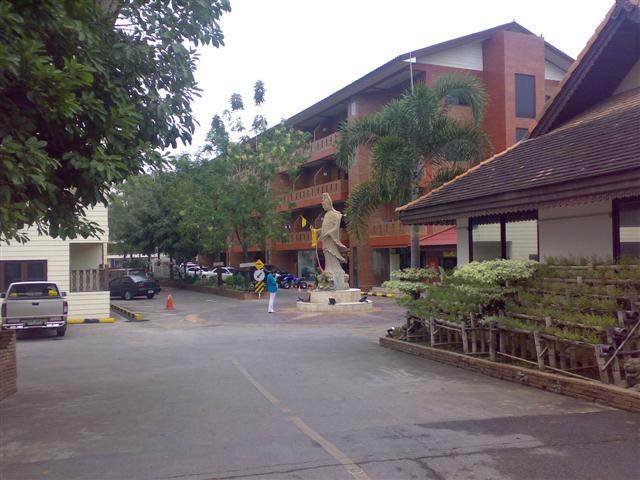 070120101421 (Small).jpg