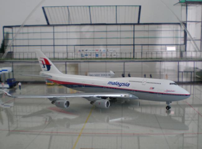 P2260136B.jpg