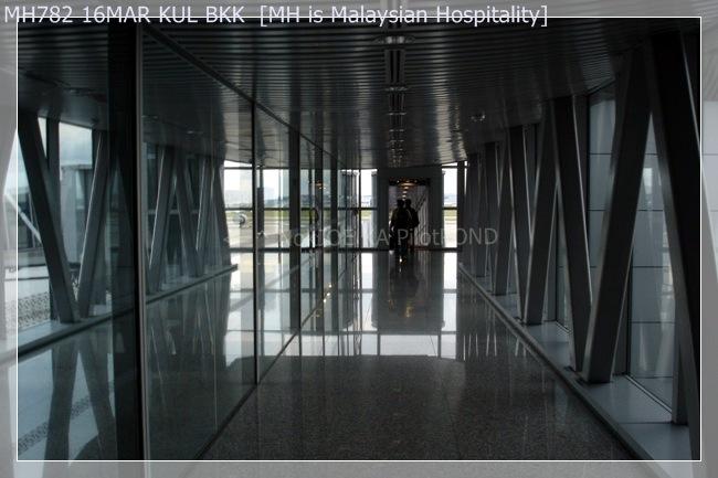 MH782_160309_057.JPG