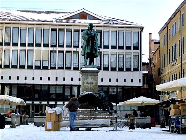 DSCF3822 (Small).JPG