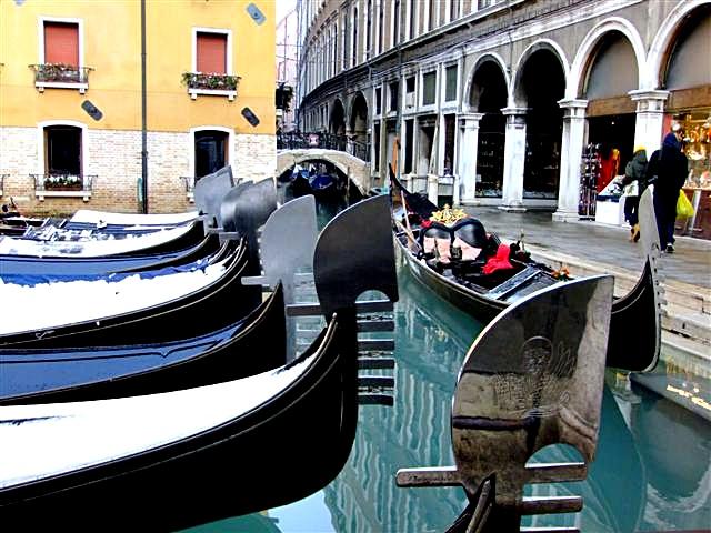 DSCF3907 (Small).JPG