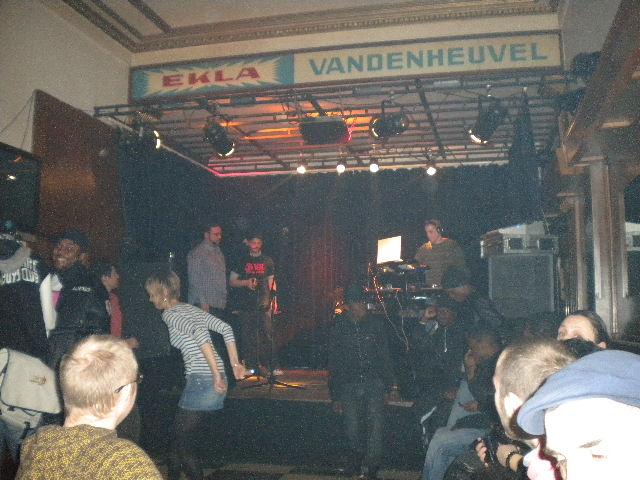 20 févr 2010 Nuite de Bruxelles Boite Bar Pub 015.jpg