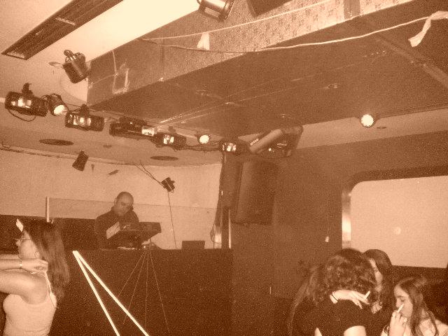 20 févr 2010 Nuite de Bruxelles Boite Bar Pub 046.jpg