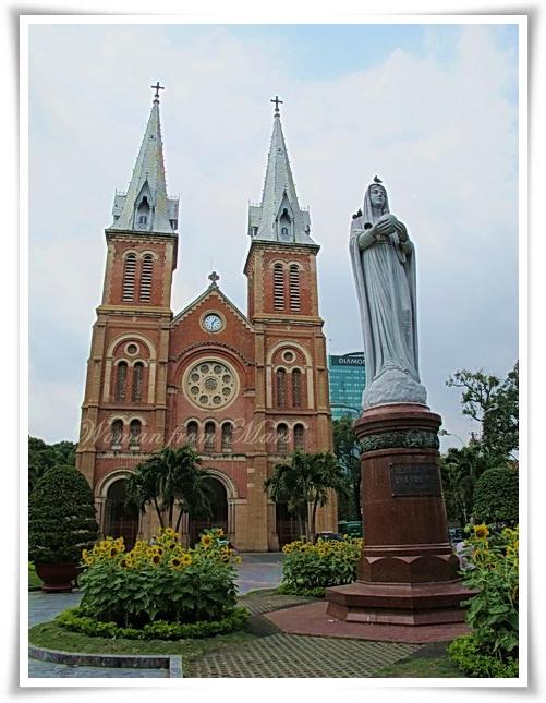 hcm002.jpg