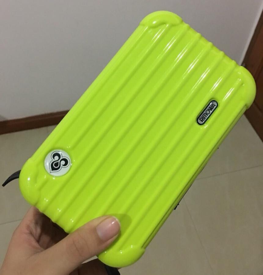 Rimowa_lime.JPG