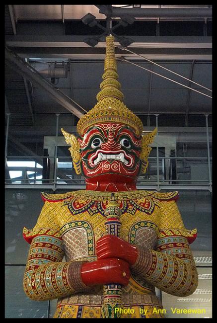 hkt3008.jpg