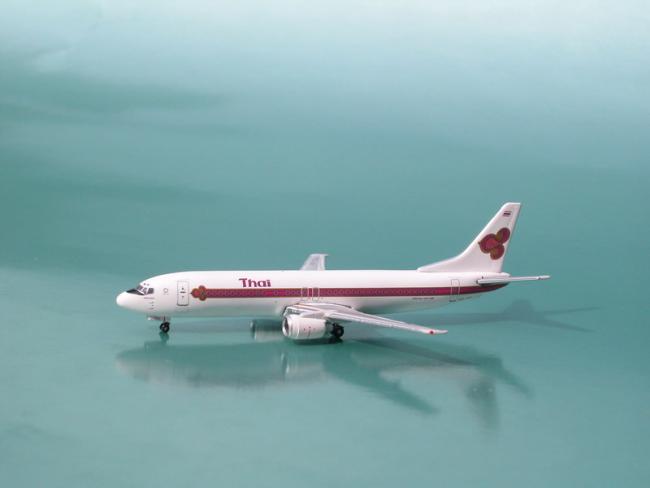 ph4thai737400oc1_9949.jpg