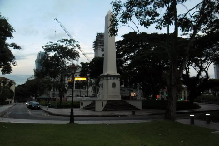 050.jpg