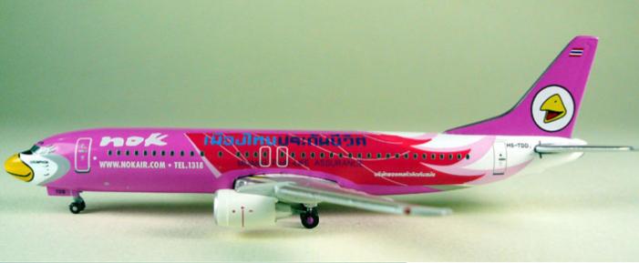 003-NOK AIR B 737-4D7 (HS-TDD)-1.jpg