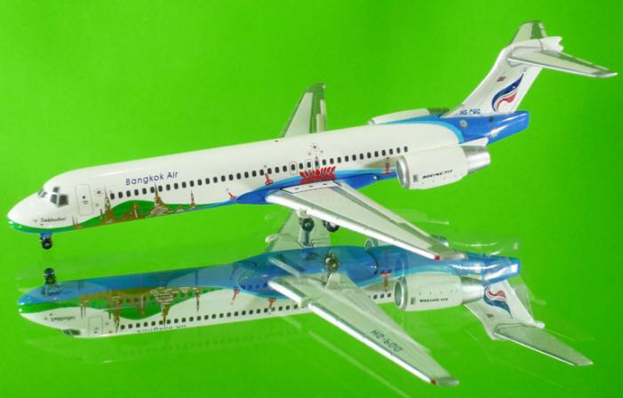 301-BANGKOK AIRWAYS B 717-23S (HS-PGQ).jpg