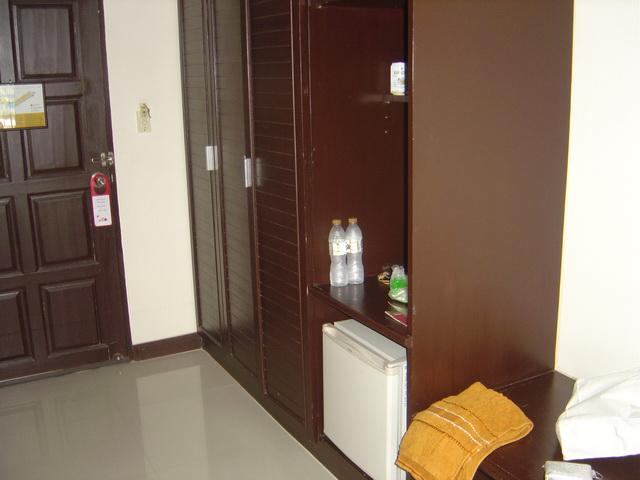 803.jpg
