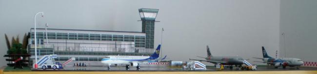 Airport 0411.JPG
