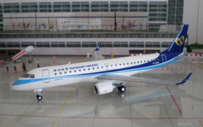 Mandarin airline EM-190.JPG