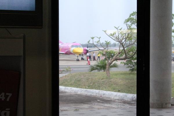 นกแอร์ ร้อยเอ็ด - กรุงเทพฯ 052_resize.jpg