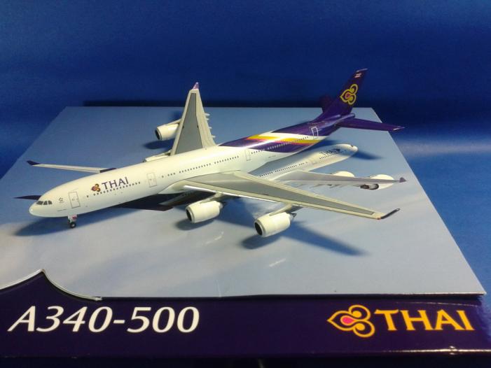HS-TLA_c.jpg