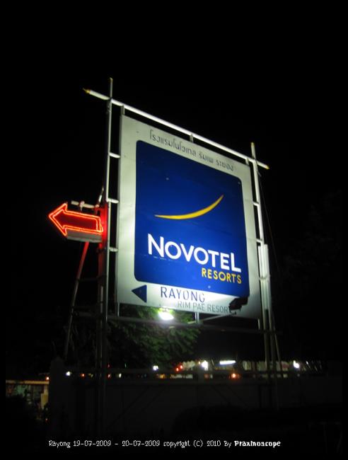 Novotel 50.JPG