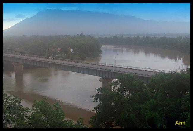 LAOS073.jpg