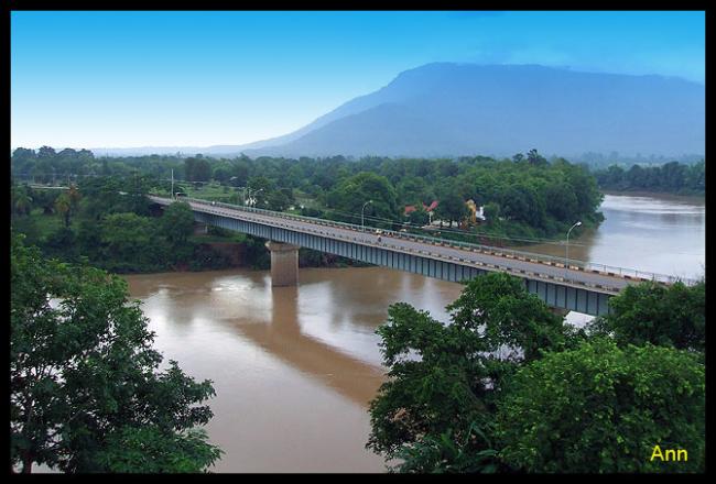 LAOS077.jpg