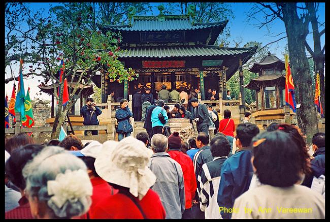 china038.jpg
