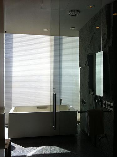 bath room.jpg
