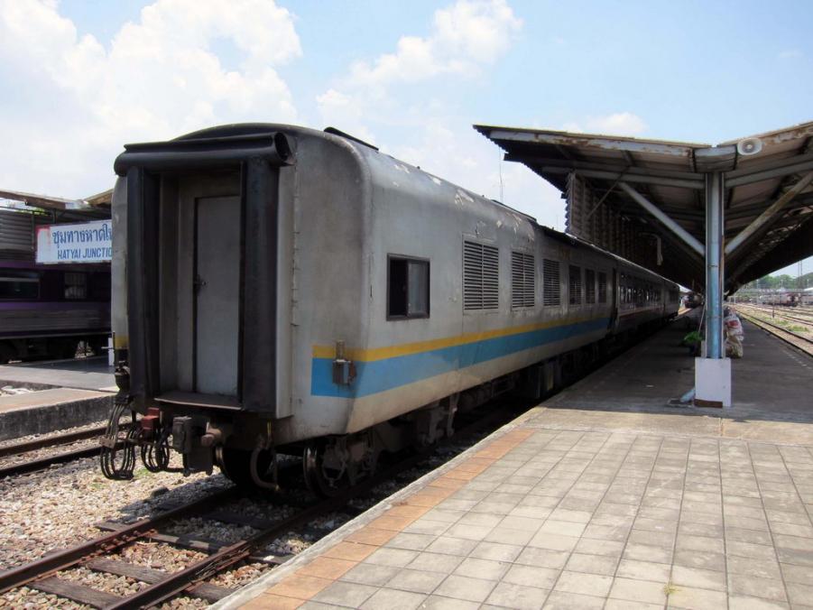 SL REV 158.JPG