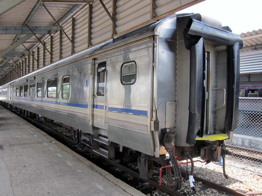 SL REV 156.JPG