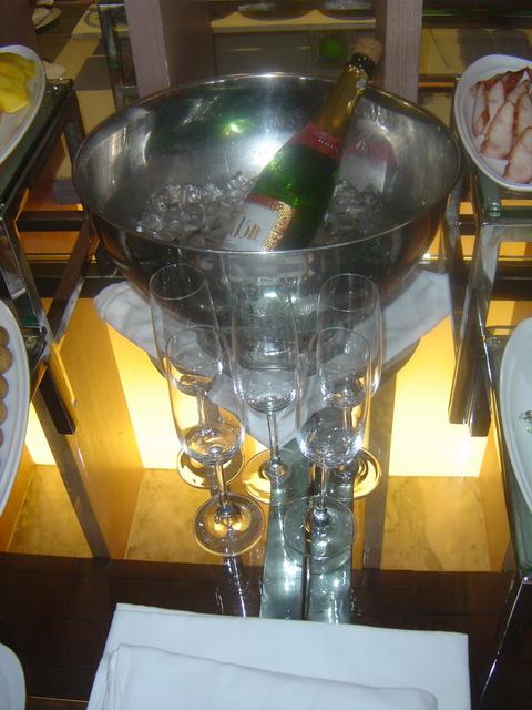 p211.jpg