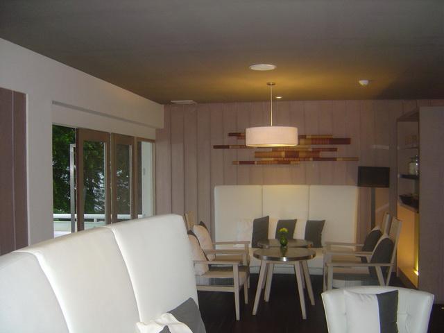 p141.jpg