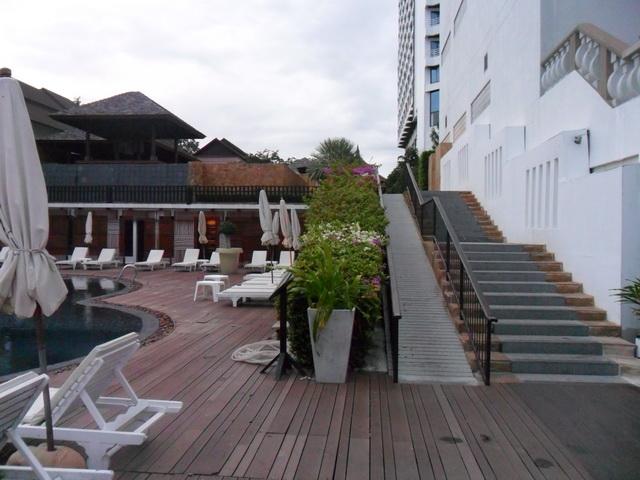 p122.jpg