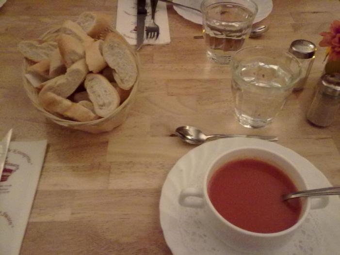 27042012108.jpg