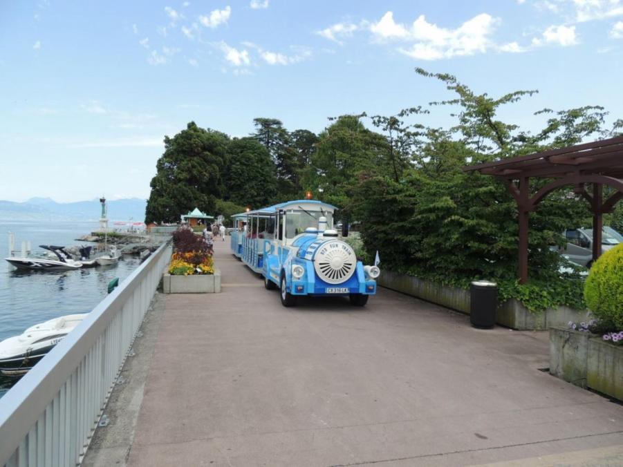 evian 028.JPG