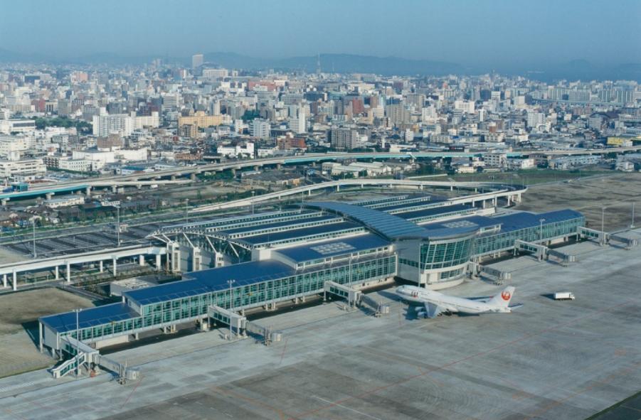 w153_fukuokakokusaikukounisiryokakutaminarubiru_1.jpg
