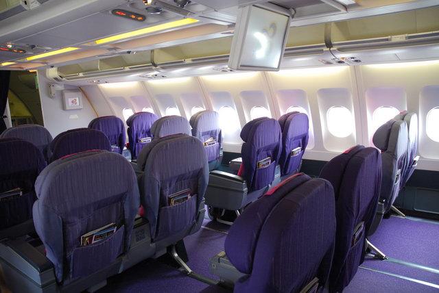 TG 235 BKK - HDY (71).JPG