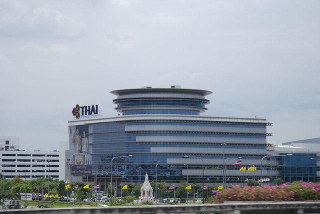TG 235 BKK - HDY (2).JPG