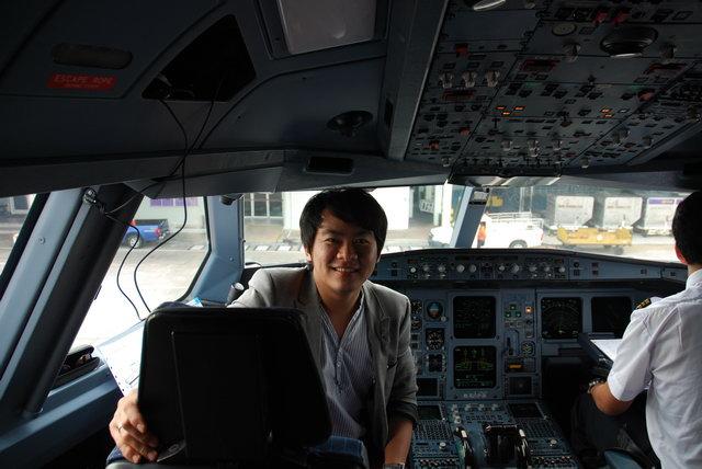 TG 235 BKK - HDY (199).JPG