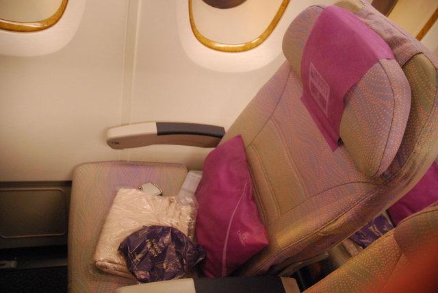 EK 004 LHR - DXB (100).JPG