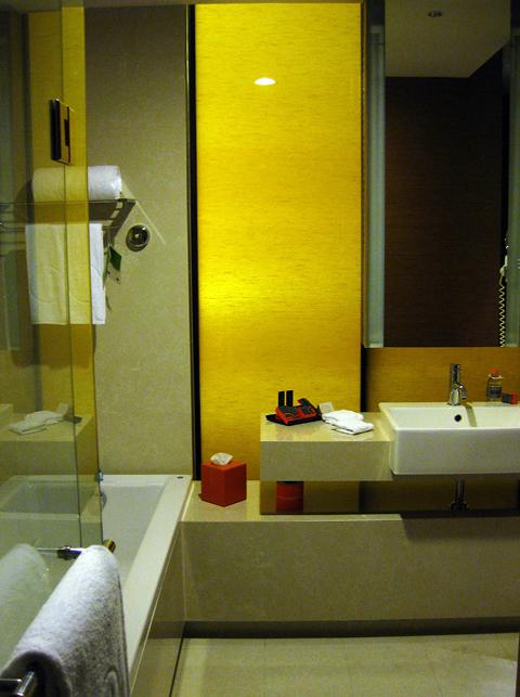 IMG_2101a.jpg