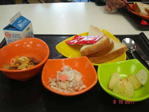Breakfast.JPG