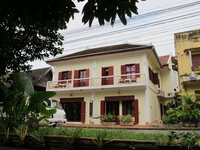 front.jpg